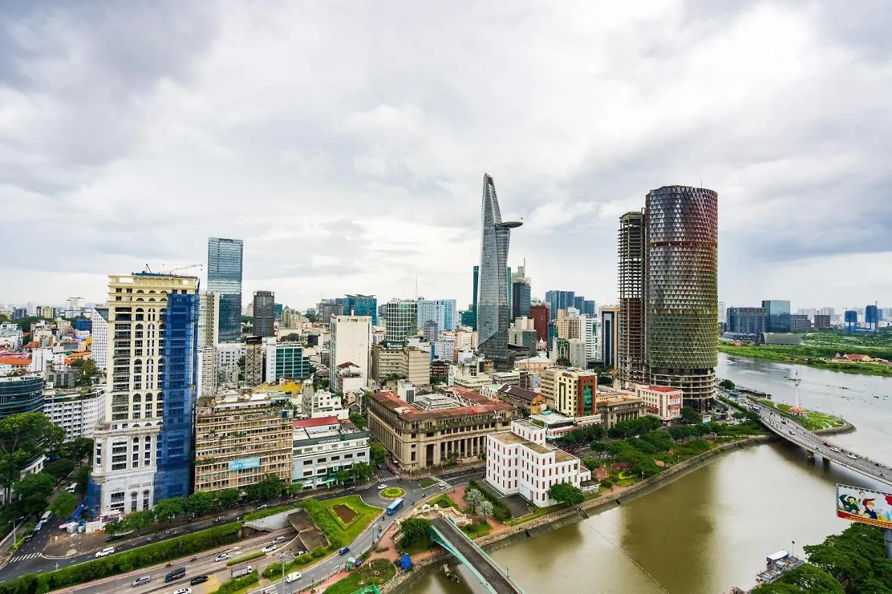 Saigon Royal Apartment 3 Bedrooms 4 Beds For 30 Nights Stay Above Ho Chi Minh Wietnam