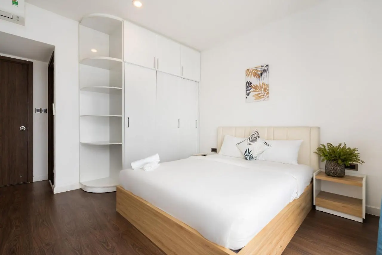 Saigon Royal Apartment 3 Bedrooms 4 Beds For 30 Nights Stay Above Ho Chi Minh City 0*,