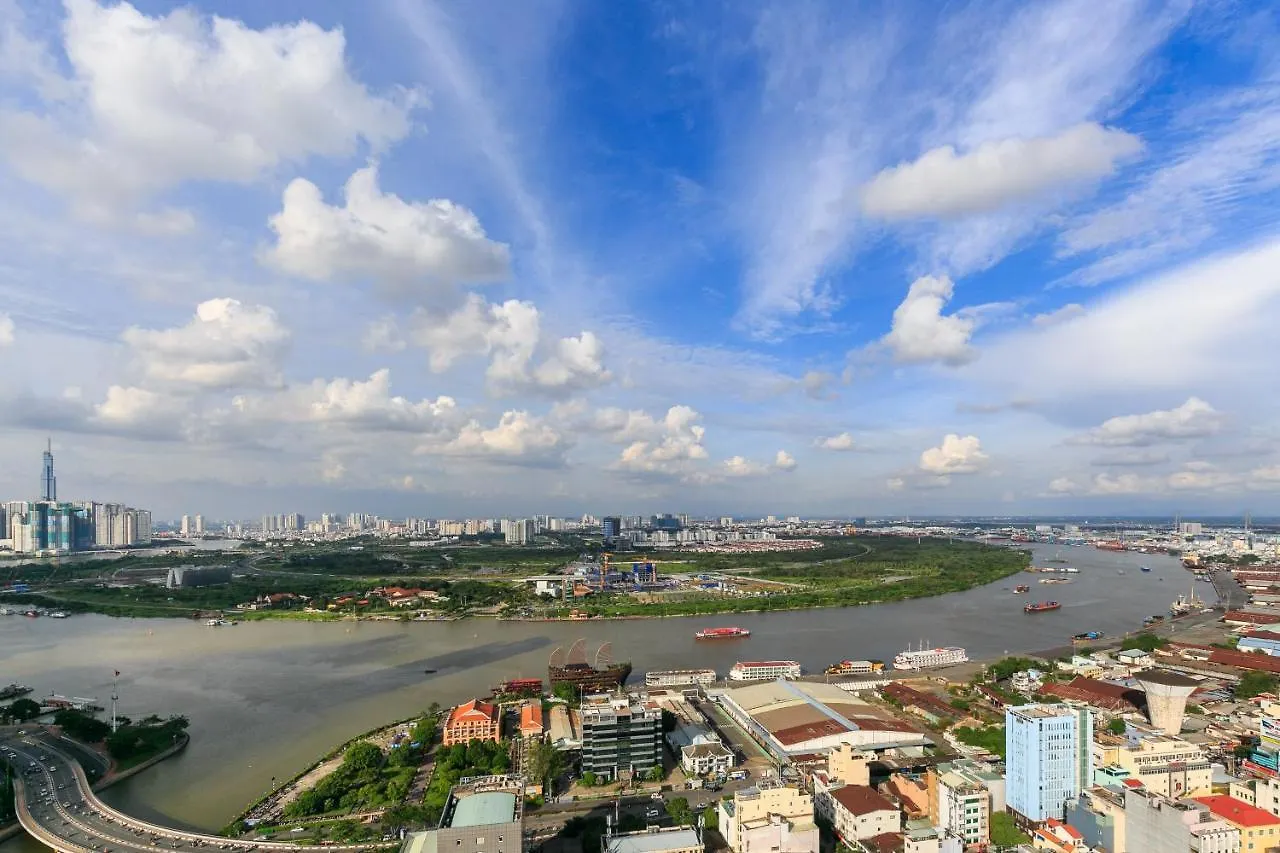 Saigon Royal Apartment 3 Bedrooms 4 Beds For 30 Nights Stay Above Ho Chi Minh City
