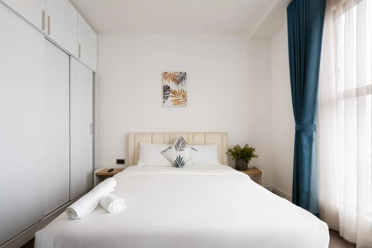 Saigon Royal Apartment 3 Bedrooms 4 Beds For 30 Nights Stay Above Ho Chi Minh City 0*,  Vietnam